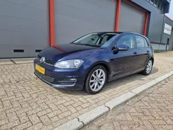 Blauw Gebruikt 2013 VW Golf VII Highline Hatchback | € 11.499 (Iets duurder)