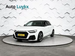 Wit Gebruikt 2024 Audi A1 Sportback S-Line Hatchback | € 30.940 (Duur)