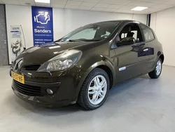Bruin Gebruikt 2006 Renault Clio II Initiale Hatchback | € 5.400 (Duur)