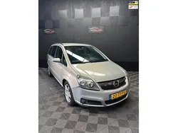 Grijs Gebruikt 2007 Opel Zafira MPV | € 1.450 (Goede deal)
