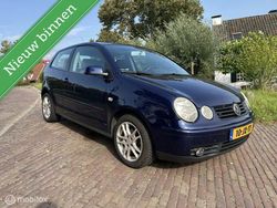 Blauw Gebruikt 2002 VW Polo Sportline Hatchback | € 1.349 (Goede deal)