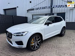 Wit, metallic lak Gebruikt 2020 Volvo XC60 SUV | € 35.950 (Eerlijke prijs)