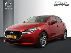 Rood Gebruikt 2021 Mazda 2 Luxury Hatchback | € 18.950 (Eerlijke prijs)