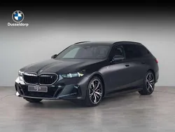 Grijs, metallic lak Nieuw 2025 BMW i5 M Sport Sedan | € 87.796 (Goede deal)