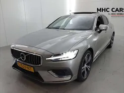 Grijs Gebruikt 2021 Volvo S60 Inscription Sedan | € 28.900