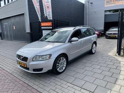 Grijs Gebruikt 2007 Volvo V50 Stationwagen | € 2.999 (Eerlijke prijs)