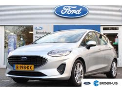 Grijs Gebruikt 2022 Ford Fiesta Titanium Hatchback | € 13.900 (Super prijs)