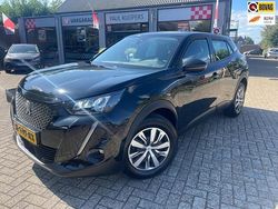 Zwart Gebruikt 2020 Peugeot 2008 Active SUV | € 15.500 (Goede deal)