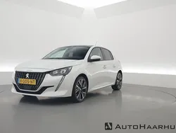 Wit Gebruikt 2020 Peugeot 208 Allure Hatchback | € 13.450 (Eerlijke prijs)