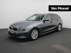 Grijs Gebruikt 2021 BMW 330e Basis Stationwagen | € 28.900 (Super prijs)