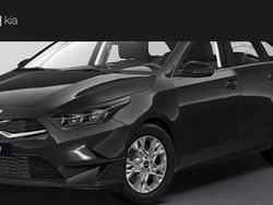 Zwart Nieuw 2025 Kia Ceed Sportswagon Stationwagen | € 29.935 (Eerlijke prijs)