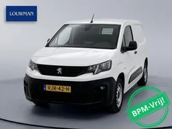 Wit Gebruikt 2021 Peugeot Partner Premium MPV | € 13.245 (Goede deal)