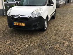 Wit Gebruikt 2015 Opel Combo Edition Sedan | € 3.495