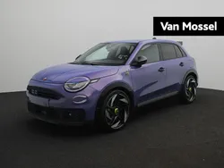 Paars Gebruikt 2025 Fiat 600E Abarth SUV | € 49.900