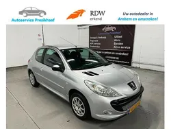 Grijs Gebruikt 2009 Peugeot 206+ Hatchback | € 2.995 (Eerlijke prijs)