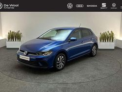 Reef blue Gebruikt 2023 VW Polo Business Hatchback | € 19.900 (Eerlijke prijs)