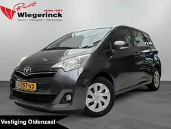 Grijs Gebruikt 2014 Toyota Verso-S Plus MPV | € 10.949 (Eerlijke prijs)