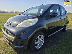 Zwart Gebruikt 2010 Peugeot 107 Hatchback | € 3.499 (Eerlijke prijs)