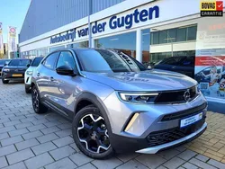 Grijs, metallic lak Gebruikt 2022 Opel Mokka Ultimate SUV | € 24.950 (Eerlijke prijs)