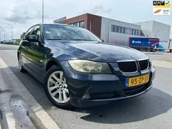 Blauw Gebruikt 2008 BMW 318 Sedan | € 2.645 (Goede deal)