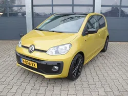 Geel Gebruikt 2021 VW up! R-line Hatchback | € 16.385