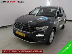 Grijs Gebruikt 2021 VW T-Roc Business SUV | € 24.950 (Eerlijke prijs)
