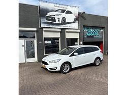 Wit Gebruikt 2016 Ford Focus Titanium Stationwagen | € 9.949 (Eerlijke prijs)