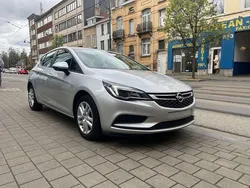 Zilver Gebruikt 2019 Opel Astra Innovation Sedan | € 10.990 (Super prijs)
