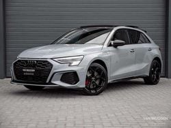 Grijs Gebruikt 2021 Audi A3 Sportback e-tron S-Line Hatchback | € 37.990