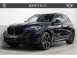 Zwart Gebruikt 2023 BMW X5 M Sport SUV | € 74.940 (Eerlijke prijs)