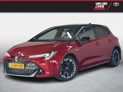 Rood Gebruikt 2020 Toyota Corolla Sport Hatchback | € 26.950 (Iets duurder)