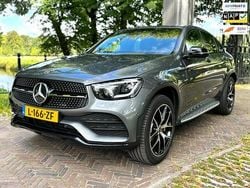 Grijs Gebruikt 2020 Mercedes GLC300 Business Coupé | € 54.950