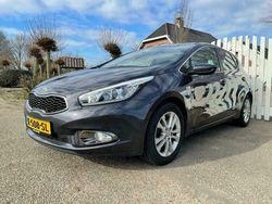 Grijs Gebruikt 2014 Kia Ceed Hatchback | € 9.500 (Iets duurder)