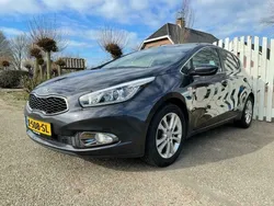 Grijs Gebruikt 2014 Kia Ceed Hatchback | € 9.500 (Eerlijke prijs)