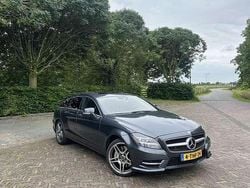 Grijs Gebruikt 2012 Mercedes CLS500 Stationwagen | € 21.000