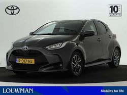 Grijs Gebruikt 2021 Toyota Yaris Hybrid Limited Hatchback | € 21.245 (Eerlijke prijs)