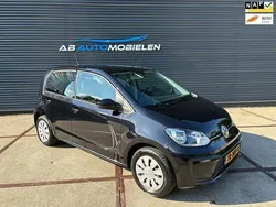 Zwart Gebruikt 2018 VW up! move up! Hatchback | € 7.950 (Eerlijke prijs)