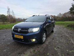 Blauw Gebruikt 2018 Dacia Logan MCV Comfort Stationwagen | € 8.000 (Iets duurder)