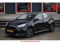 Zwart Gebruikt 2023 Toyota Yaris Hatchback | € 20.900 (Goede deal)