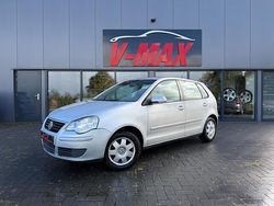 Grijs Gebruikt 2007 VW Polo Trendline Hatchback | € 1.750 (Eerlijke prijs)