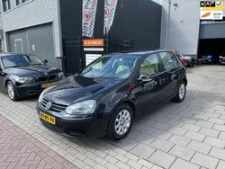 Zwart, metallic lak Gebruikt 2004 VW Golf IV Comfortline Hatchback | € 1.499 (Goede deal)