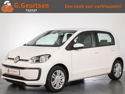 Wit Gebruikt 2017 VW up! Executive Hatchback | € 8.888 (Eerlijke prijs)