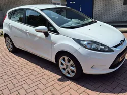 Wit Gebruikt 2009 Ford Fiesta Hatchback | € 1.995 (Goede deal)