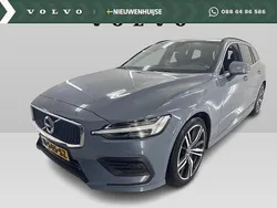 Gebruikt 2018 Volvo V60 Business Edition Stationwagen | € 32.894 (Duur)