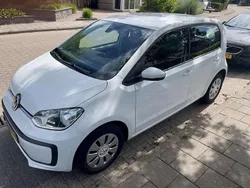 Wit Gebruikt 2019 VW up! Move Hatchback | € 8.700 (Goede deal)