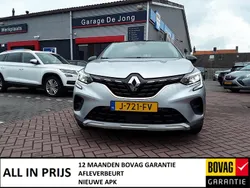 Grijs, metallic lak Gebruikt 2020 Renault Captur Zen SUV | € 15.450 (Eerlijke prijs)