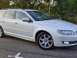 Wit Gebruikt 2014 Volvo V70 Stationwagen | € 11.000 (Iets duurder)