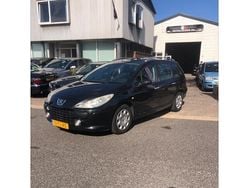 Zwart Gebruikt 2006 Peugeot 307 Stationwagen | € 995 (Goede deal)