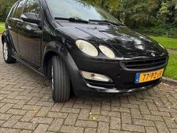 Zwart Gebruikt 2005 Smart ForFour Pulse Hatchback | € 899 (Eerlijke prijs)