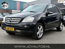 Zwart Gebruikt 2008 Mercedes ML280 SUV | € 6.288 (Eerlijke prijs)